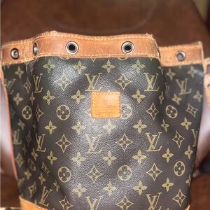 AUTHENTIC✅ LOUIS VUITTON BAG